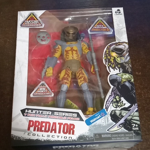 PREDATOR COLLECTION HUNTER SERIES NEW IN BOX COLLECTOR ACTION FIGURE - Picture 1 of 2